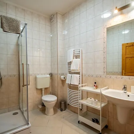 Mooi Panzio Bed & Breakfast